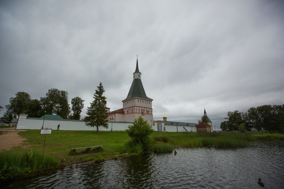Иверский монастырь: Иверский монастырь рядом с Валдаем, Россия